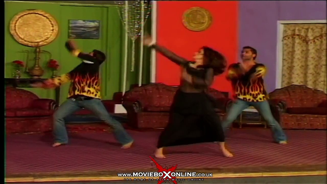KALI KURTI - HONEY SHEHZADI MUJRA - PAKISTANI MUJRA DANCE