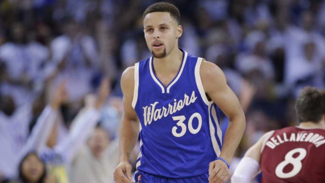AP: Curry Named 2015's Top Male Athlete