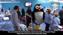 Rovers Players visit Childrens Ward