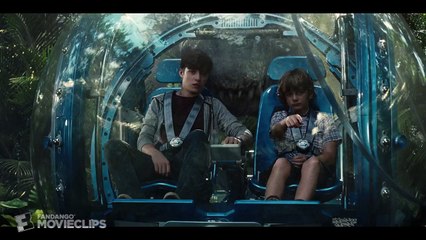 Jurassic World (3/10) Movie CLIP - Indominus Attacks the Gyrosphere (2015) HD