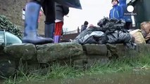 UK: severe flooding forces residents from their homes