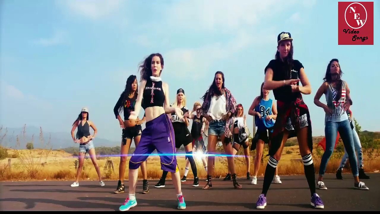 Aaj Mood Ishqholic Hai - Full HD Video Song - New Video Songs