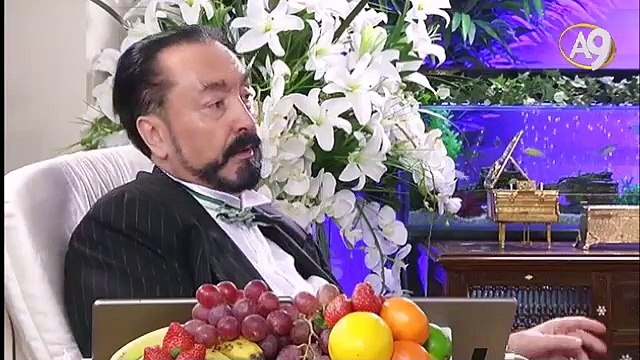 Hz. İsa (as)'ın doğum gününü coşkuyla kutluyoruz. Hristiyanların Noel'i kutlu olsun.