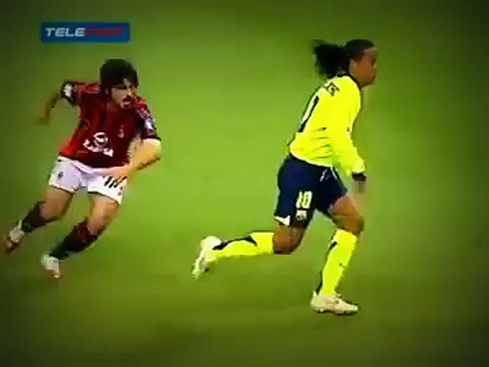 Ronaldinho ipe diziyor Pirlo, Gattuso, Nesta Milan vs Barcelona