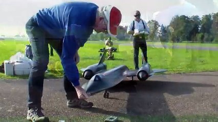 The New R_C Lockheed SR-71 Blackbird by Roger Knobel with After-Burn