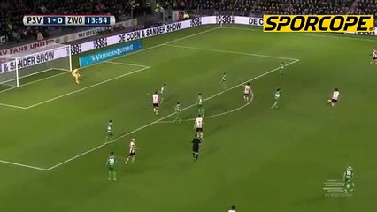 Rakip defans dondu kaldı..