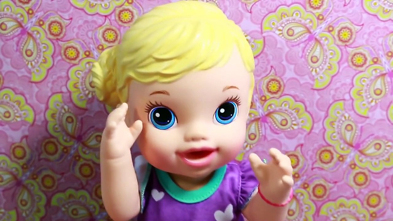 Baby Alive EATS Hello Kitty Donuts Sweet Treats Toys Baby Eats TOO MUCH SUGAR Toy Review Hello Kitty