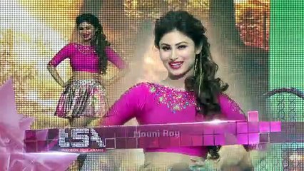 Mouni Roy & Sanjeeda Shaikh Hot Performance