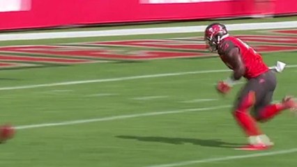 Jeremiah George blocks Bears punt