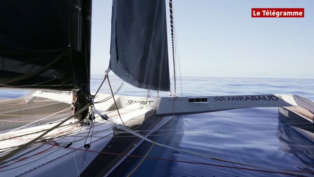Trophée Jules Verne. Spindrift. Calme plat dans l'Atlantique sud