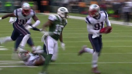 Jamie Collins scoops and scores off fumble