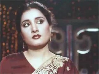 Descargar video: Naheed Akhtar - Shab E Gham Mujhse Milkar Aise Royi - -GHAZAL-