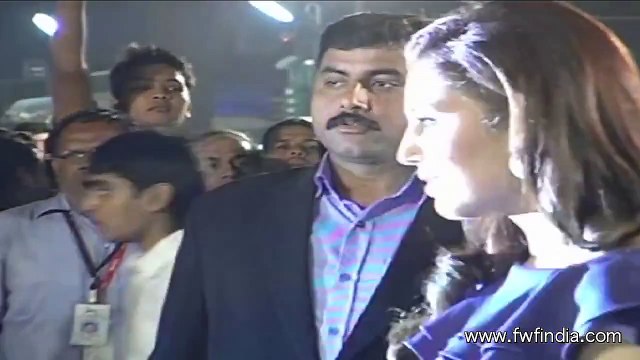 RARE!! Bollywood Celebrities OOPS Moments I Filmfare Awards 2014