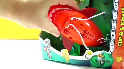 Скачать видео: Kinder surprise eggs Unboxing Fisher Price Octonauts Gup B Playset Surprise surprise toys