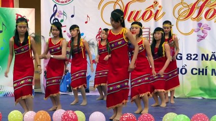 Múa Nàng Sơn Ca - Bập bùng lửa khuya trong màn đêm núi rừng