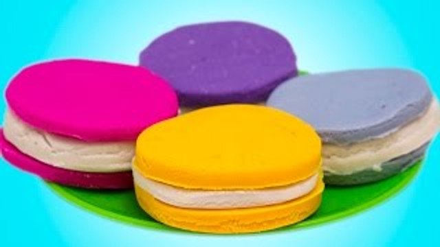 Play Doh Ice Cream Cupcakes Playset Playdough SURPRISE EGGS Hello Kitty Spiderman Kinder E