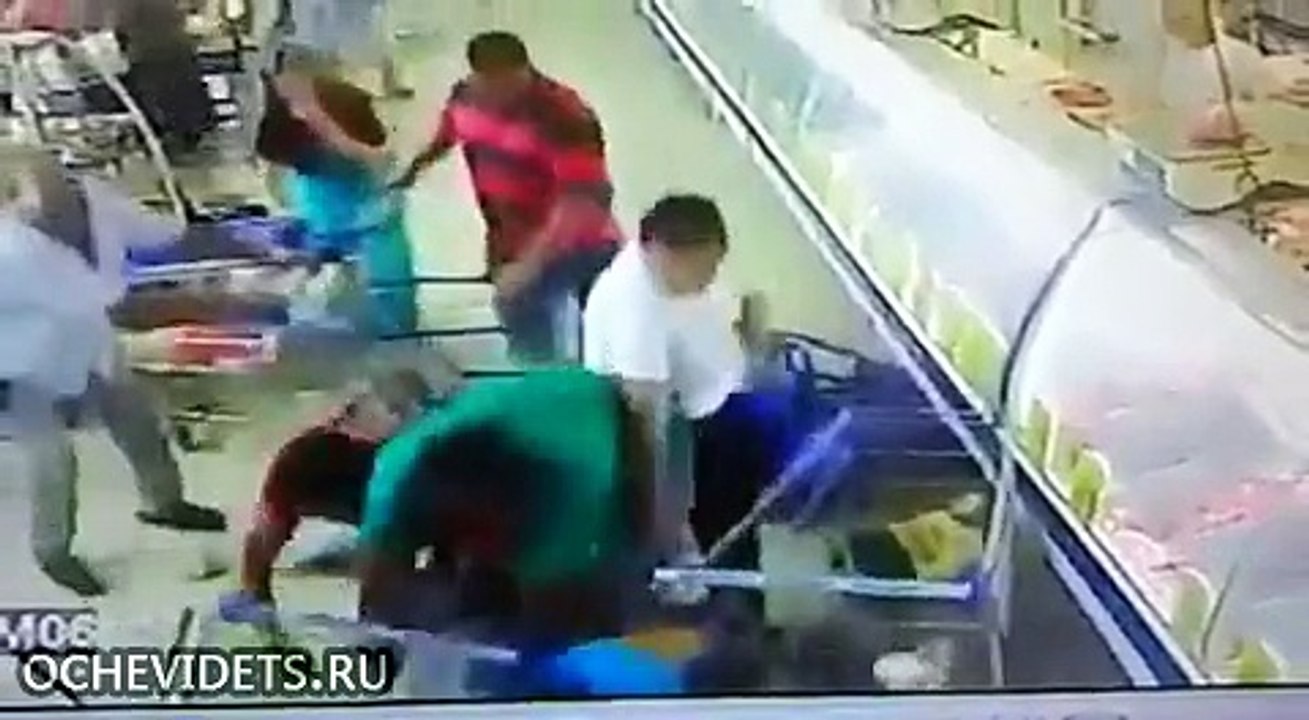 Поножовщина в магазине