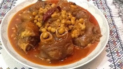 طبق الكرعين البقري اللذيذ بالحمص (الهركمة) مع شرح للمبتدئات Pieds de Bœuf à la Marocaine