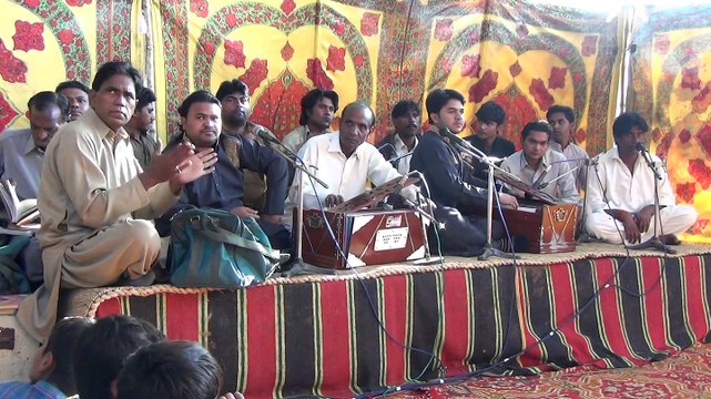 Sazeena [Gatti Darbar Shareef, Chak # 202, Faisalabad, Pakistan] Kashif Ali Zahid Ali Qawwal Son of Ustaad Mattey Khaan Qawwal Gatti Darbar Shareef, Faisalabad Mehfil-e-Samah {29-11-2013}