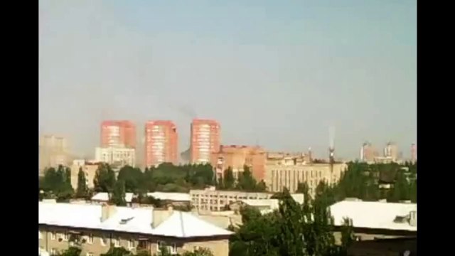 Обстрел Донецка 07.08.2014.попали в многоэтажки.Р.Люксембург,пр.Панфилова