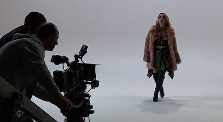 Ece Seçkin - Follow Me (Kamera Arkası)