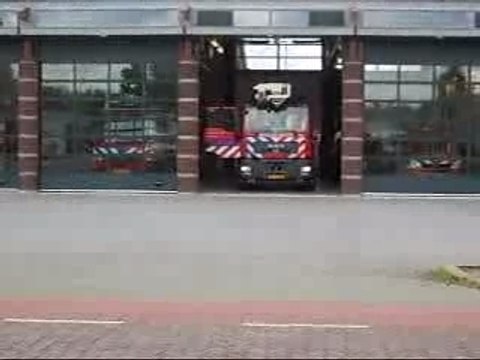 Brandweer richting nijkerkerweg
