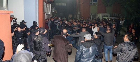 Sokağa çıkma yasağı eyleminde bir genç öldü