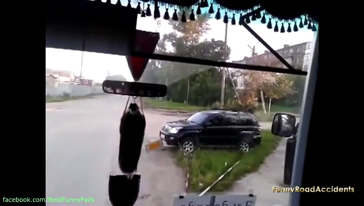 Funny road accident - Videos Part 2