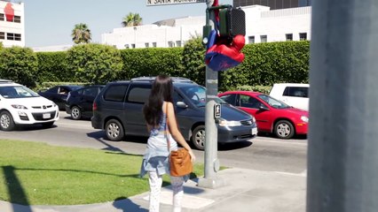 Örümcek Adam Olup Kızları Öpmek - Hayrettin