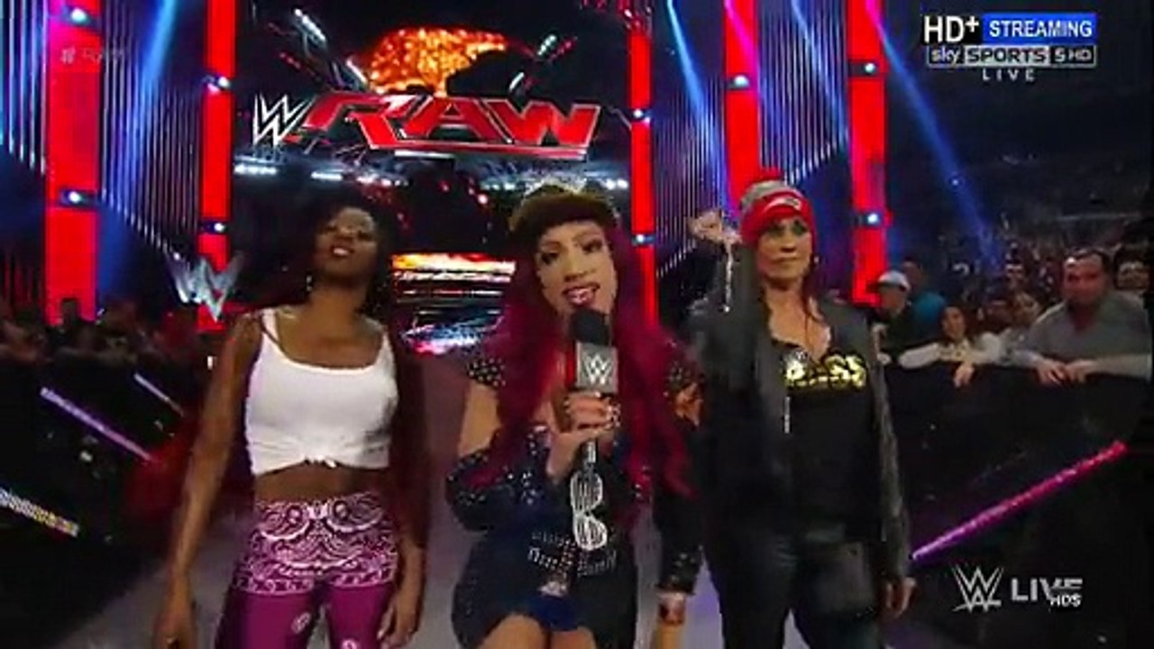 WWE Monday Night RAW – 28th December 2015 Full Show PART 4