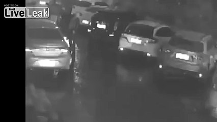 Homem tenta salvar mulher caindo do 11º andar