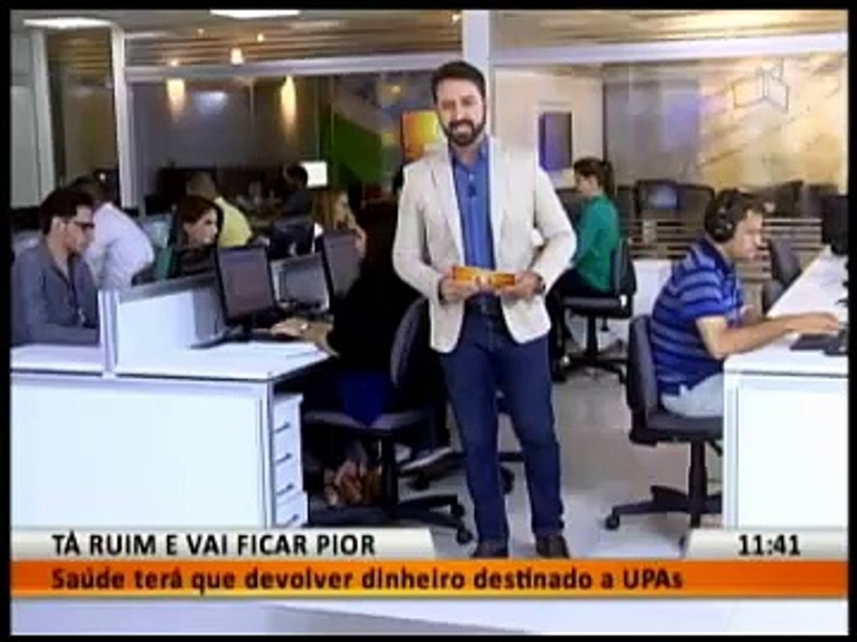 CAOS NA SAÚDE