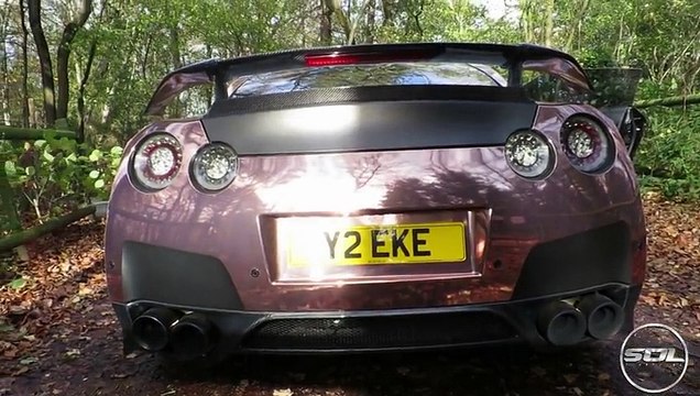 ARMYTRIX NISSAN GTR- FLAMES, TUNNELS & REACTION VIDEO!!