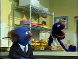 Sesame Street Grover The Baker (alternate ending)