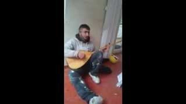 İnşaat İşcisinin Süper Sesi amatör sanatçıLar amatör şarkıLar