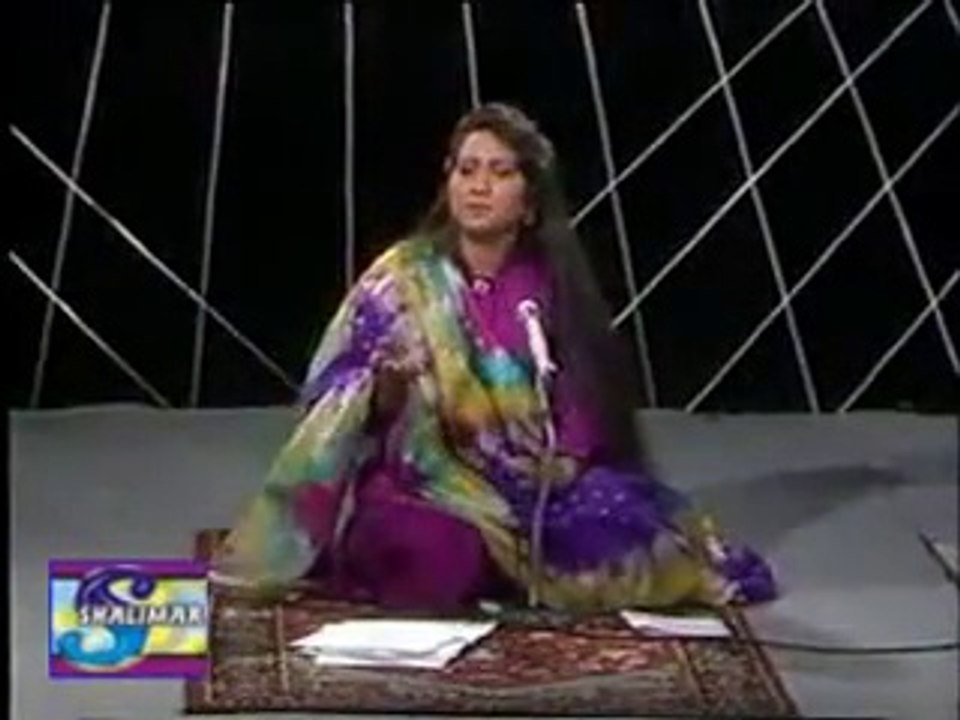 CHAHAT MEIN  KIA DUNYA DARI ISHQ MEIN KAISI MAJBOORI