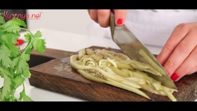 Китайский холодный суп из баклажанов - видео рецепт