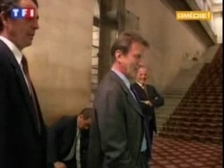 Kouchner lave plus blanc...