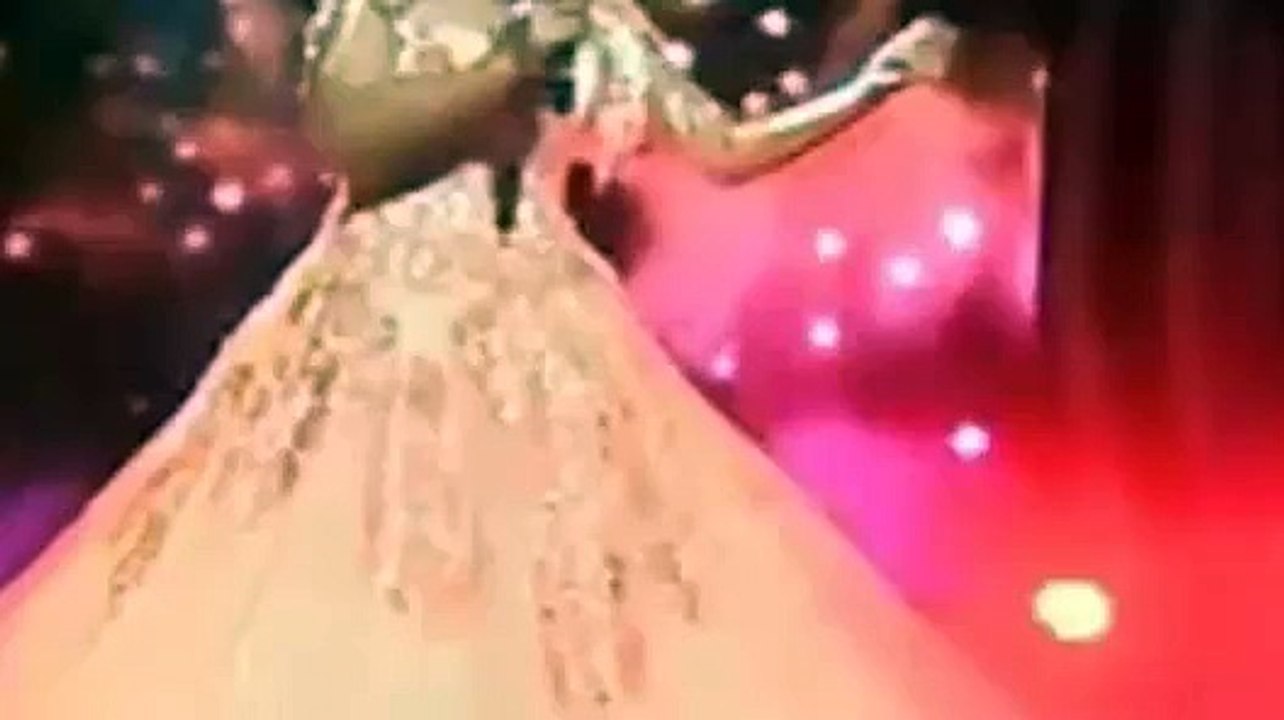 Penampilan Lesti  'Ampunilah' membuat  penonton dan komentator  menangis di grand final D'academy asia 28 desember 2015