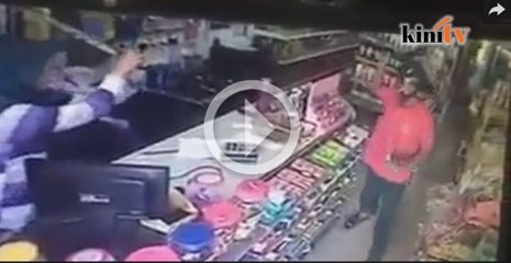 Visual pekedai, perompak 'lawan parang'