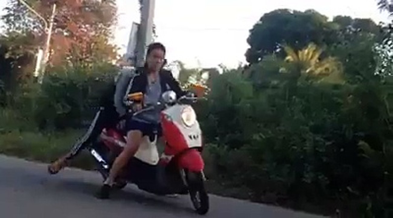 เอ็งกลับบ้านไปโดนแม่หวดแน่ !!