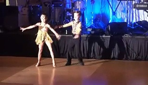 Daniela Avanzini & Yasha Jeltuhin dance chacha