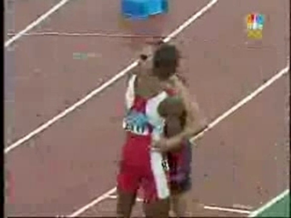 Le maitre du 400m (derriere Johnson^^) :Jeremy Wariner