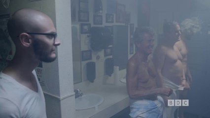 If the Gym was filmed and told as a Wildlife TV Show..