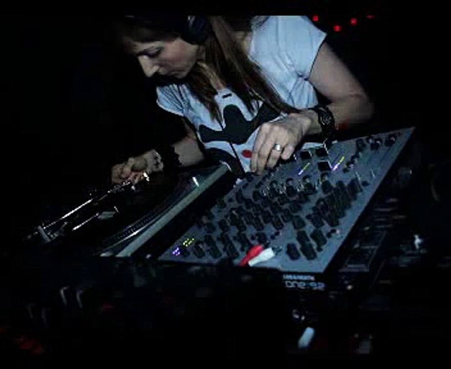 Miss Kittin @ Sonne Mond Sterne 07.08.2004