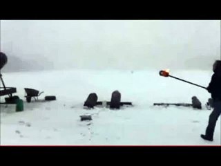 Ne jouez pas avec de véritables canons  !