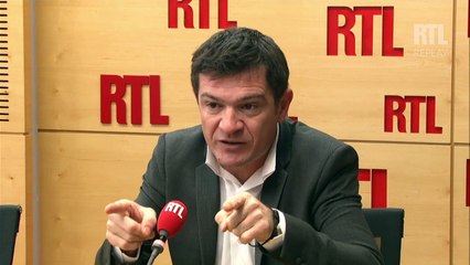 Déchéance de nationalité : "On fait tout un fromage sur une mesure qui ne sert à rien", selon Benoist Apparu