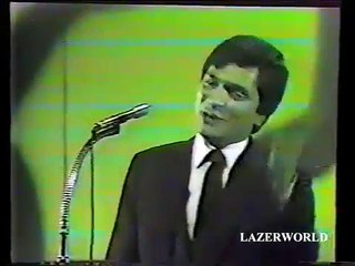 EK FANKAAR MUEEN AKHTAR Funny Fifty fifty