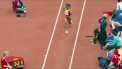 oops! moment of a female