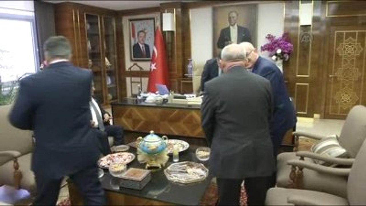 Bakan Tüfenkci: "Habur Sınır Kapısı, Yol Güvenliği Nedeniyle Son 10 Günde Zaman Zaman Kısmen...